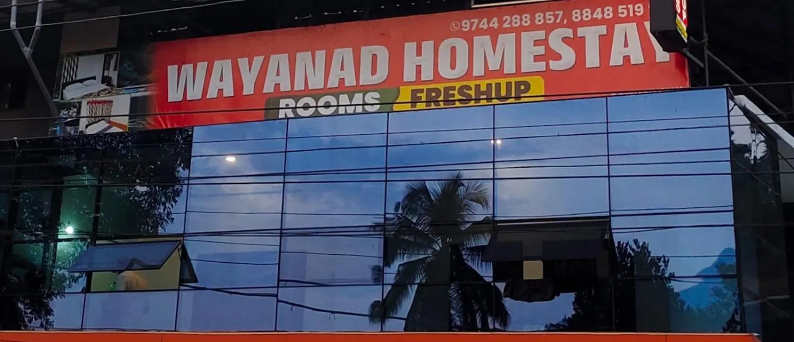 Safa Home Stay Meppādi 0*,  Indie